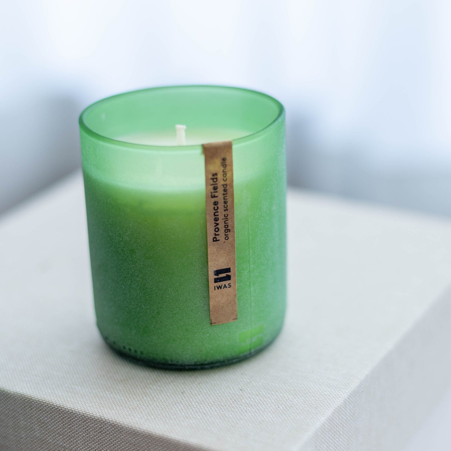 Organic Scented Candle "Provence Fields" - 100% UPcycled Glass Container - 18/20 Hours Burning Time