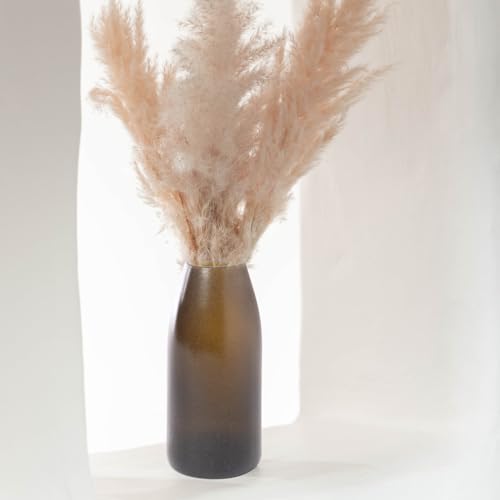 Vase olive fabriqué à partir de bouteilles de Champagne | Finition mate | Décor à la maison durable et recyclé